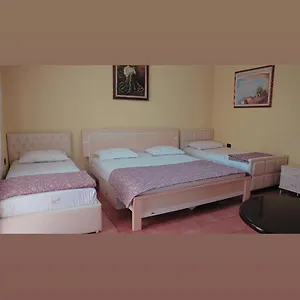 Hotel Alen Bar, Tirana